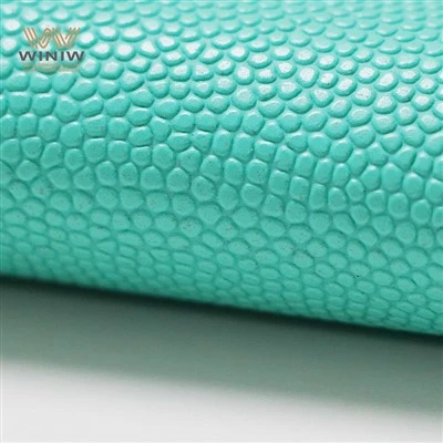 រូបរាងភ្លឺច្បាស់ Microfiber PU Leather សម្រាប់បាល់ទាត់